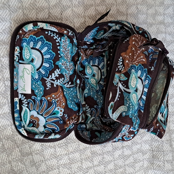 Vera Bradley Bags Vera Bradley Toiletry Bag Poshmark